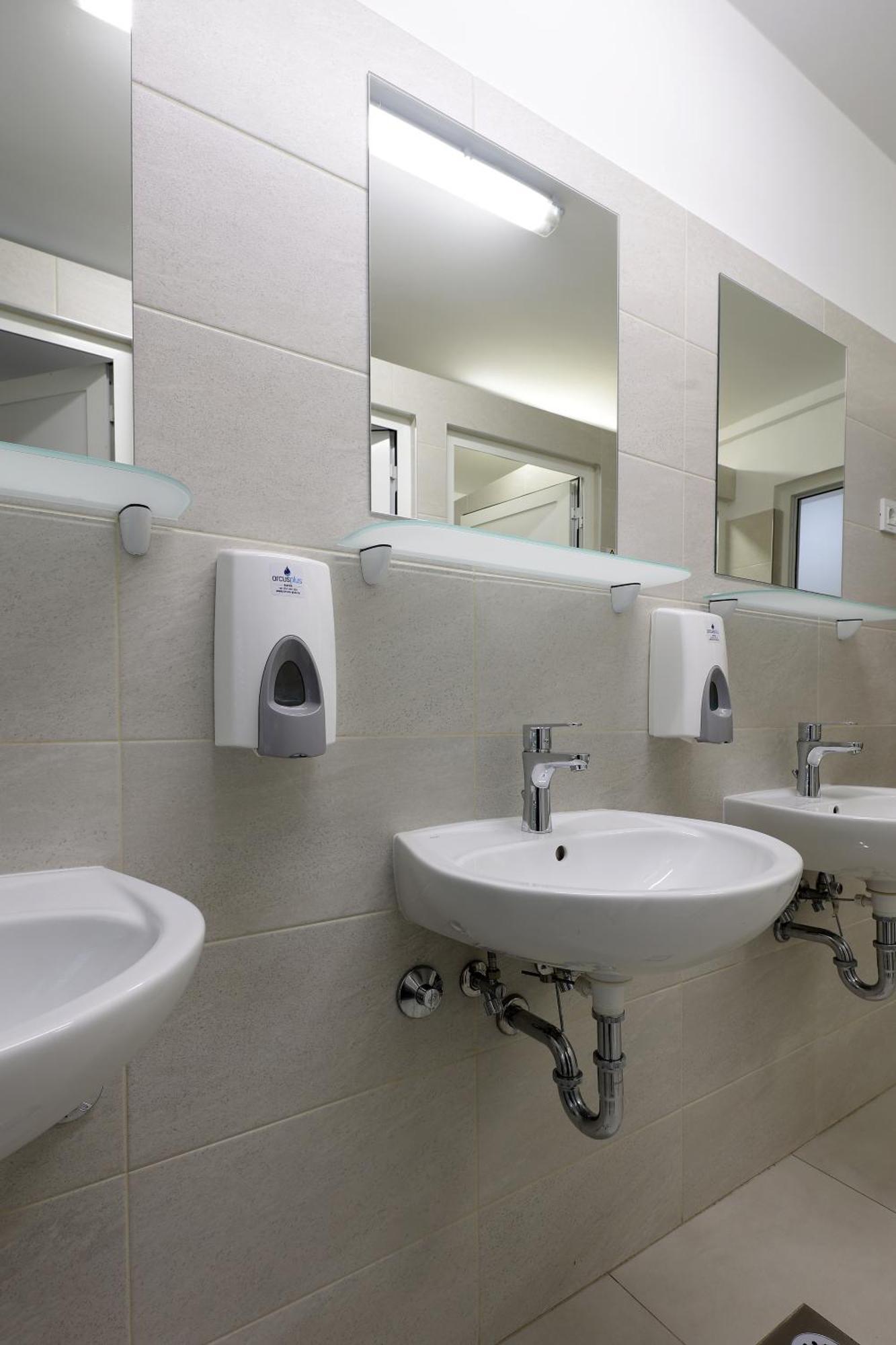 Rijeka Budget Rooms Pokoj fotografie